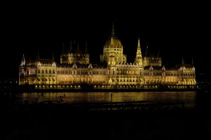 Le parlement de nuit